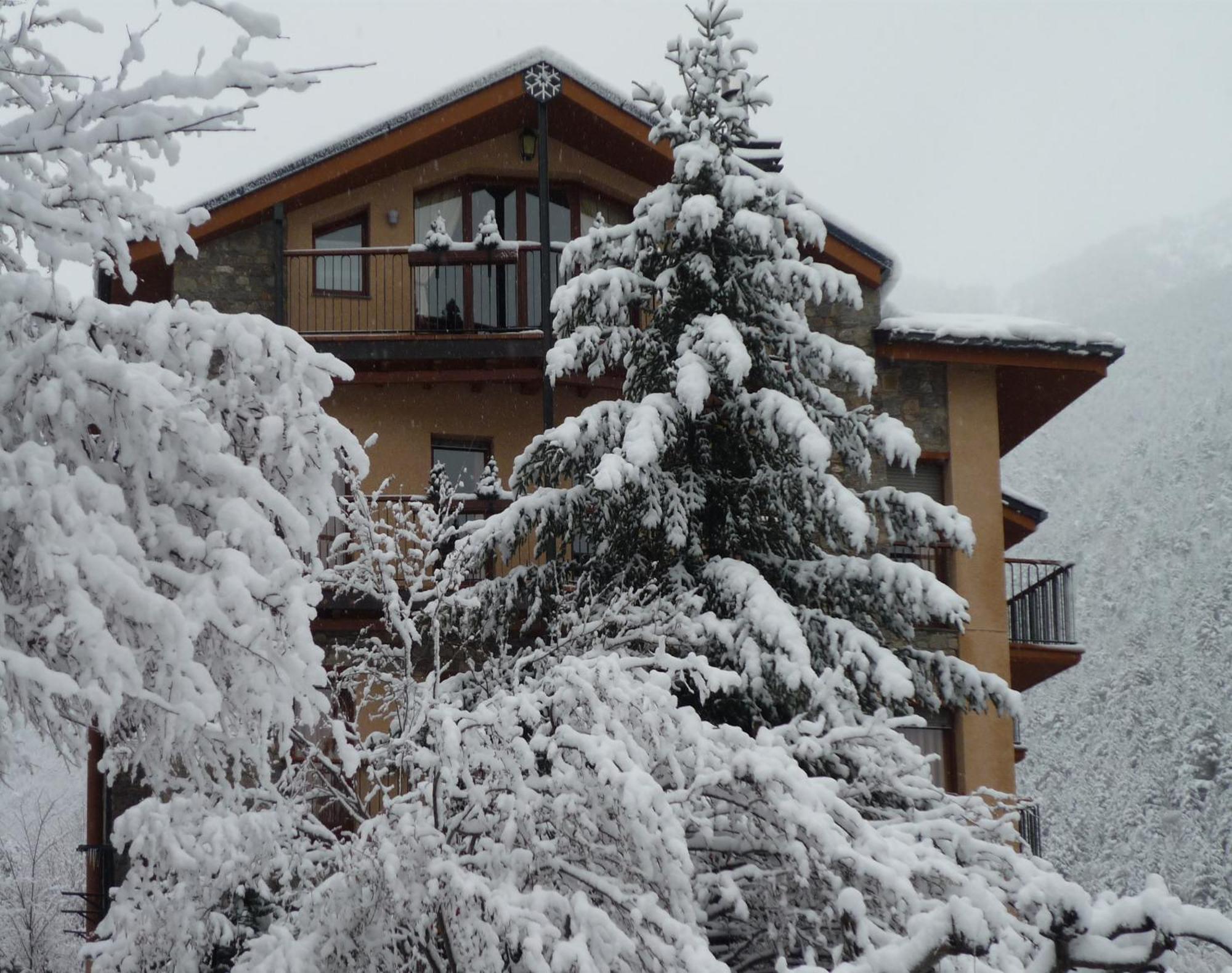 Apartaments La Neu Ordino Exteriör bild